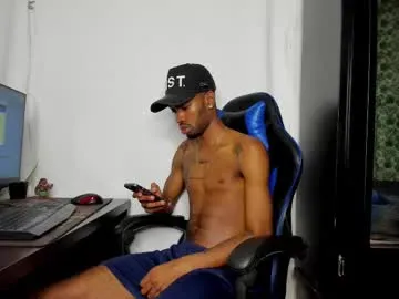 SusyBlair – webcam model profile photo Image 3