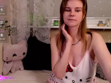 blondeza – webcam model profile photo Image 12