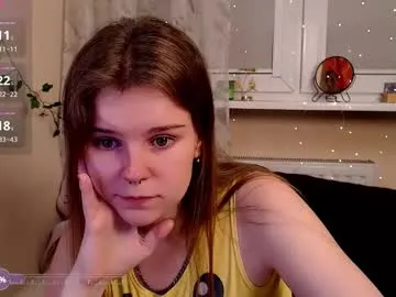 blondeza – webcam model profile photo Image 13