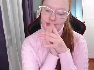 Libely – webcam model profile photo Image 8