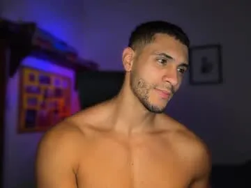 evan_white_ – webcam model profile photo Image 5
