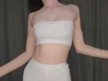 Adel9 – webcam model profile photo Image 15