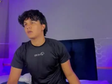 kinkyhousexxx – webcam model profile photo Image 10