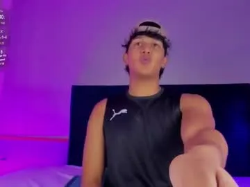 kinkyhousexxx – webcam model profile photo Image 11