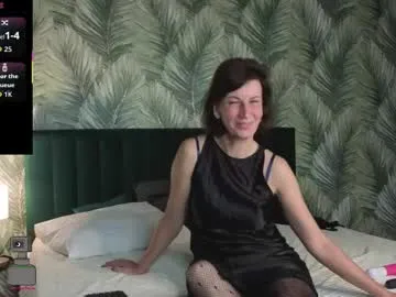 DeadButterfly – webcam model profile photo Image 16