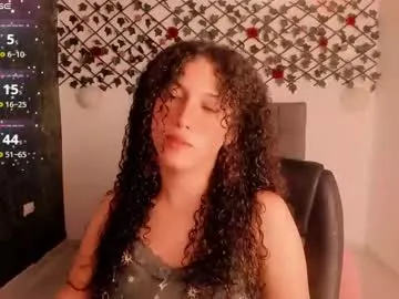 misskuroka – webcam model profile photo Image 6