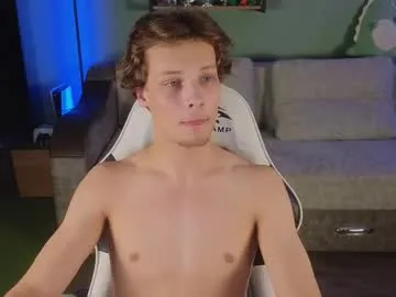 mattiestreams69 – webcam model profile photo Image 12