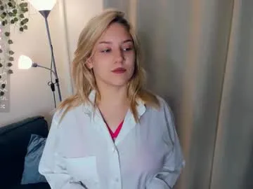 l4dyCandy – webcam model profile photo Image 15