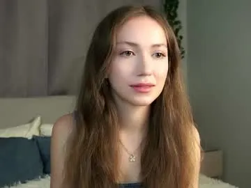 SashaVaughn – webcam model profile photo Image 4