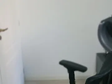 Libely – webcam model profile photo Image 14