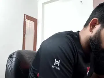 British_EmJess – webcam model profile photo Image 8