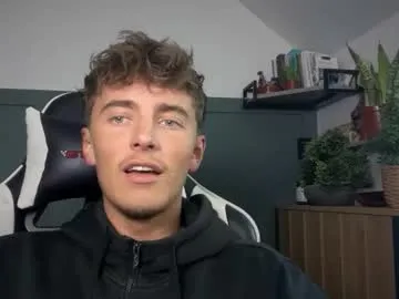 gravebabyxo – webcam model profile photo Image 6