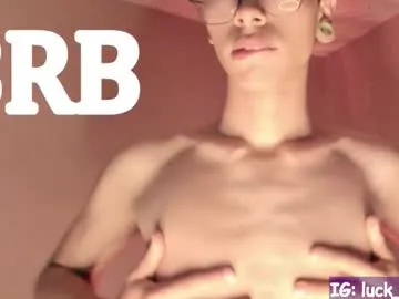 kinkyhousexxx – webcam model profile photo Image 9