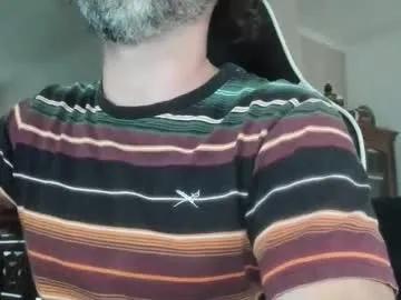 British_EmJess – webcam model profile photo Image 7