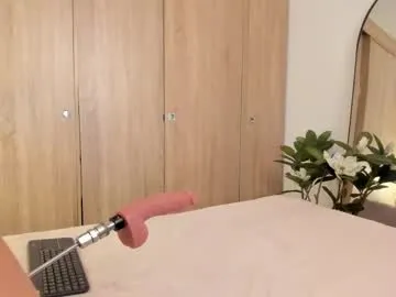 MissFentasy1 – webcam model profile photo Image 8