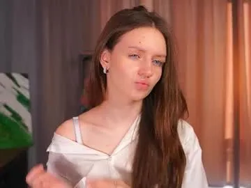 SashaVaughn – webcam model profile photo Image 17