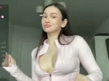 madameviola Image 6