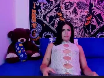 sweet_reverie – webcam model profile photo Image 14