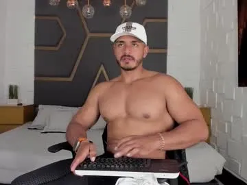 alex_islive – webcam model profile photo Image 14