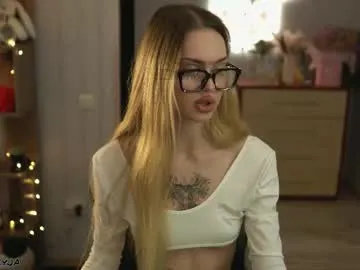 Natural-boobs – webcam model profile photo Image 14