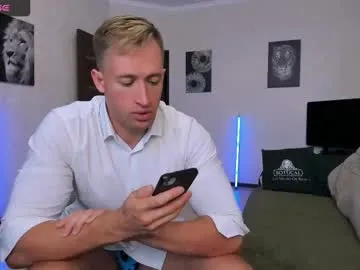 MistressLouUK – webcam model profile photo Image 13