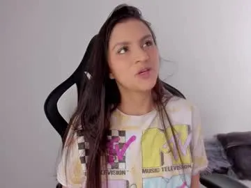 LizzieGreyX – webcam model profile photo Image 11