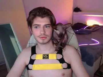 BrookeBratXO – webcam model profile photo Image 3