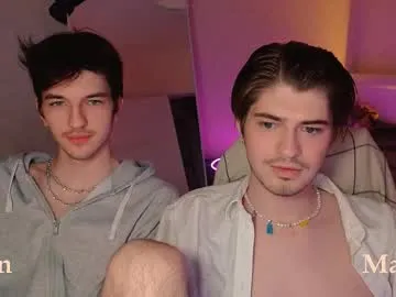 BrookeBratXO – webcam model profile photo Image 4