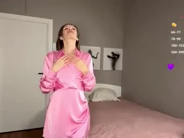 TatianaBlonde – webcam model profile photo Image 4