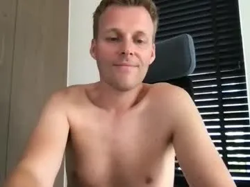 SelennaMoon – webcam model profile photo Image 11