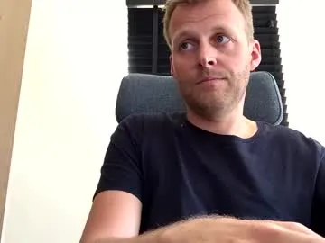 SelennaMoon – webcam model profile photo Image 3