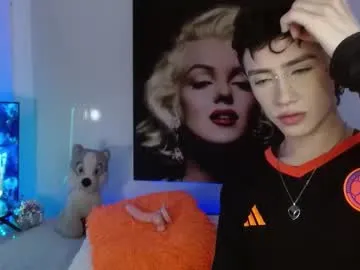 LizzieGreyX – webcam model profile photo Image 15