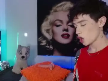 LizzieGreyX – webcam model profile photo Image 9