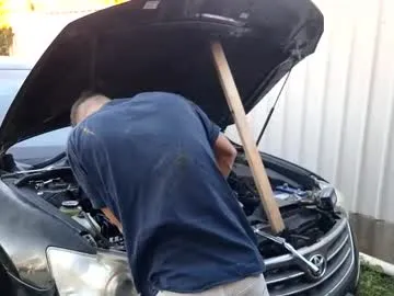 LizzieGreyX – webcam model profile photo Image 5