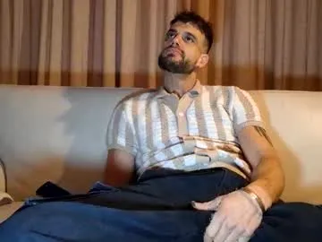 LizzieGreyX – webcam model profile photo Image 8