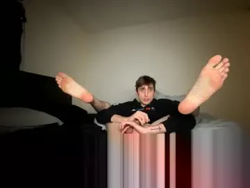 LoraDevine – webcam model profile photo Image 14