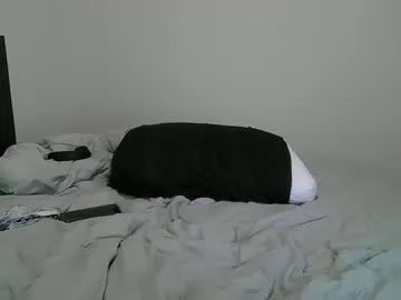 LoraDevine – webcam model profile photo Image 19