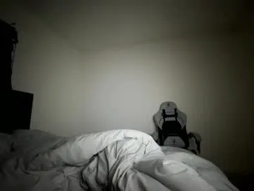 LoraDevine – webcam model profile photo Image 8