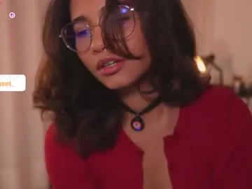 Ellalouisee89 – webcam model profile photo Image 4