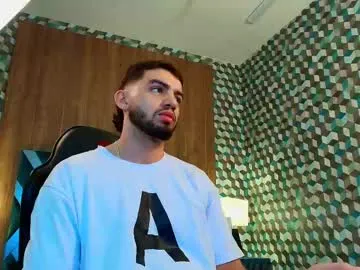 BabeBeth40 – webcam model profile photo Image 17