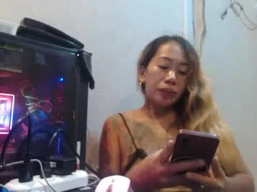 KrissyQueen – webcam model profile photo Image 10