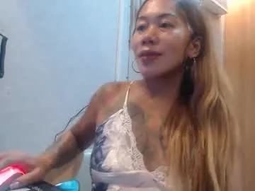 KrissyQueen – webcam model profile photo Image 14