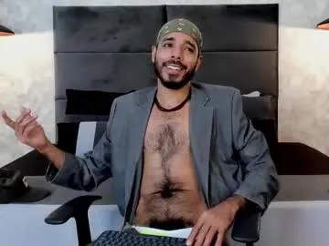 reeves_bae – webcam model profile photo Image 5