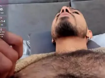 reeves_bae – webcam model profile photo Image 9