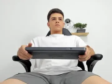 ConstansBlonde – webcam model profile photo Image 4