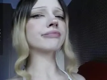 blondeangel_4u2 – webcam model profile photo Image 2