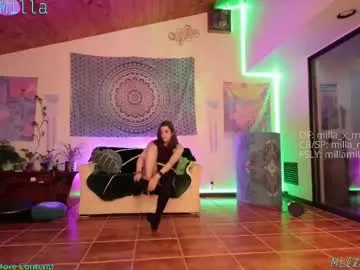 milla_milla Image 8