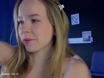 milly_shy Image 7