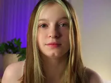 mineliaaa Image 7