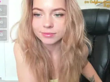 blondeangel_4u2 – webcam model profile photo Image 8